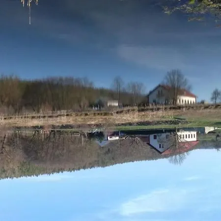 Alojamento de Turismo Rural Farma Hájenka Tremosna